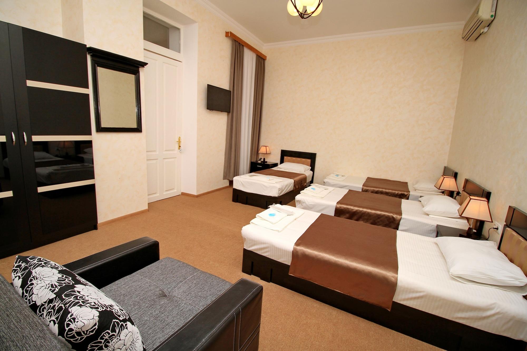 Tiflis House Hotel Bagian luar foto