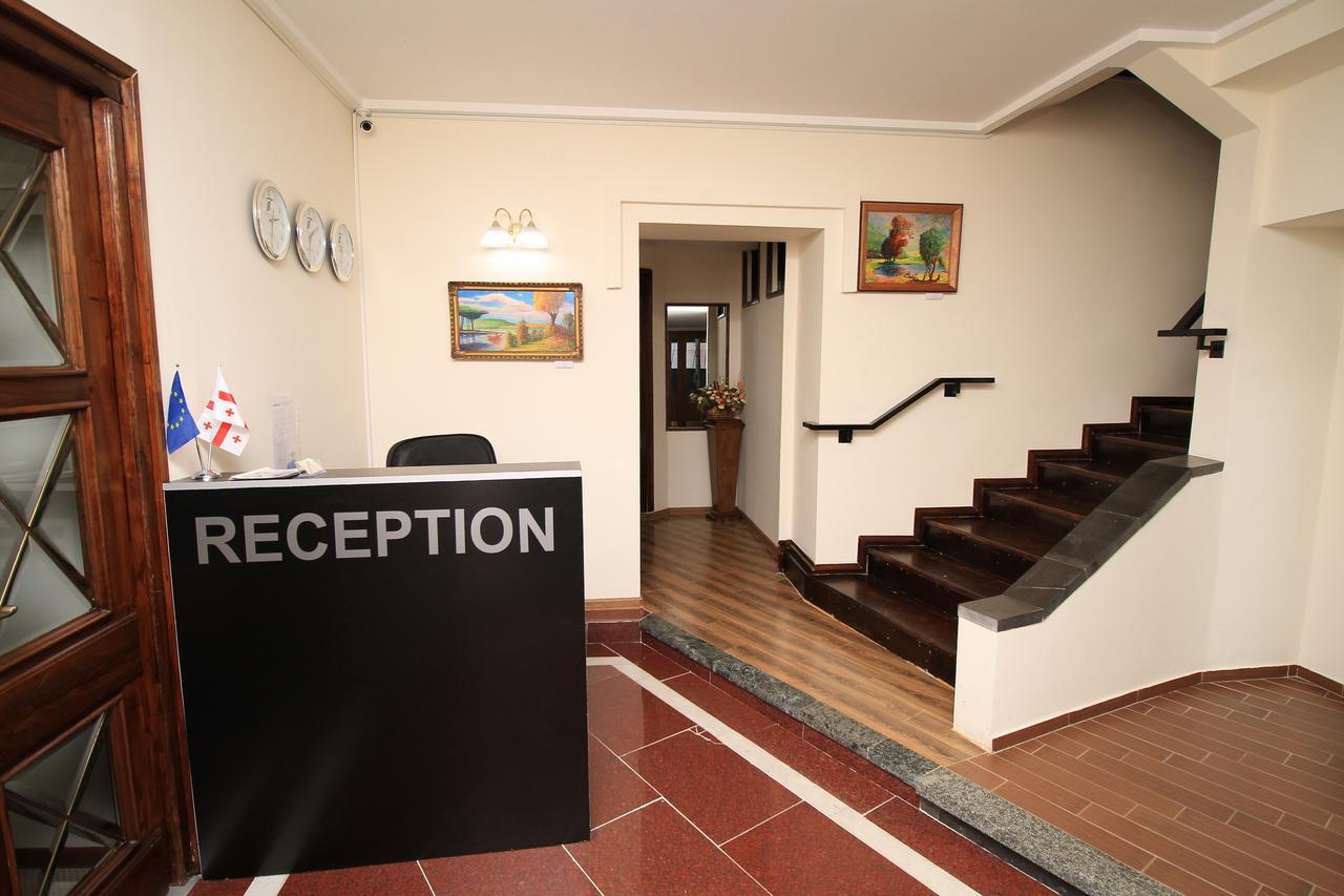 Tiflis House Hotel Bagian luar foto