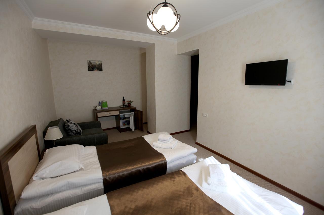 Tiflis House Hotel Bagian luar foto